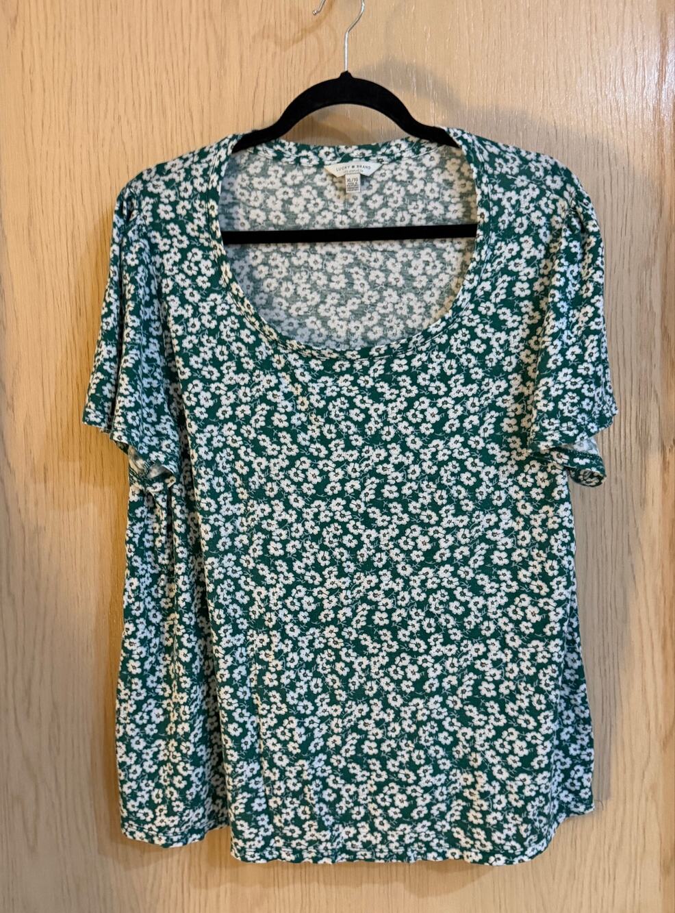 Lucky Brand Green Ditsy Floral Scoop Neck Top XL